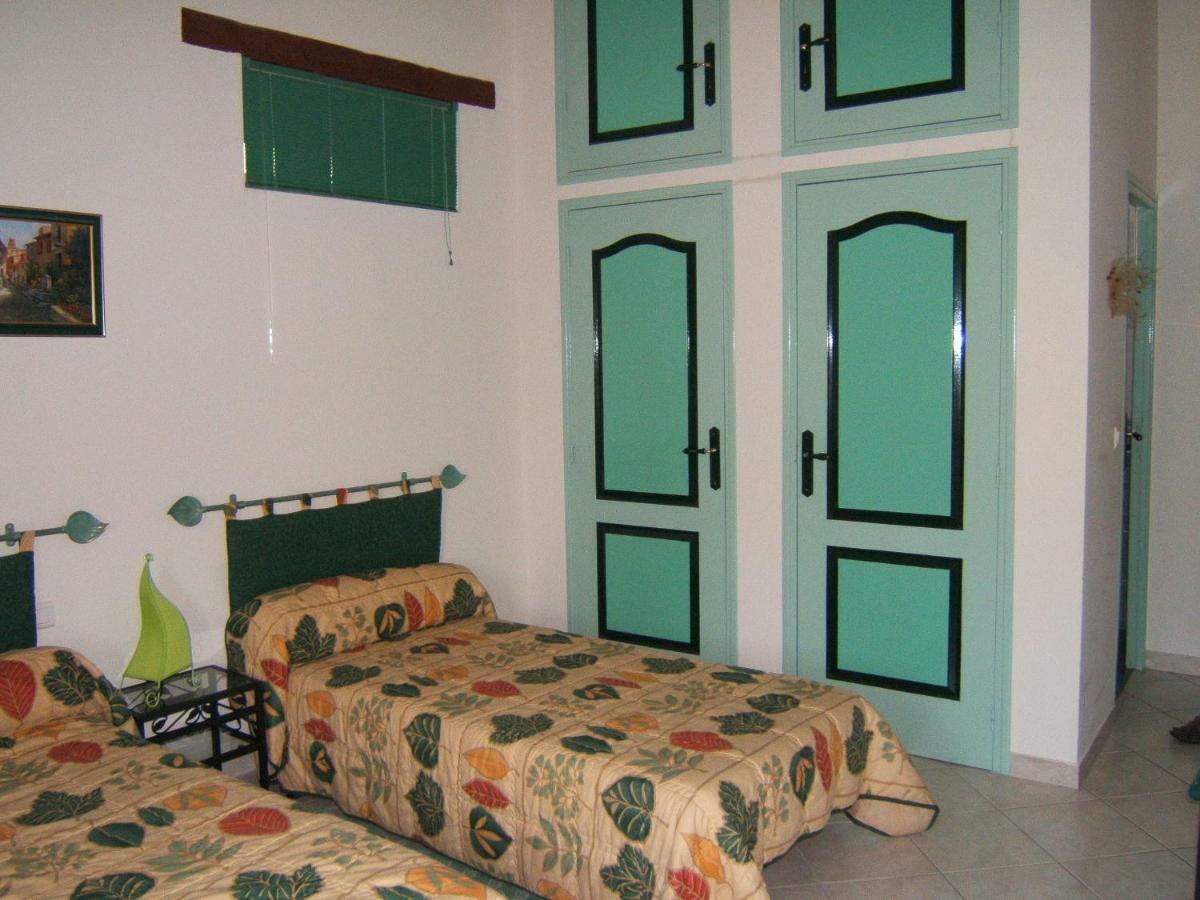 Chambres D'Hotes Lou Jassou Lapanouse-de-Cernon Exterior foto